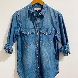 Madewell Denim Shirt in Buffalo Wash